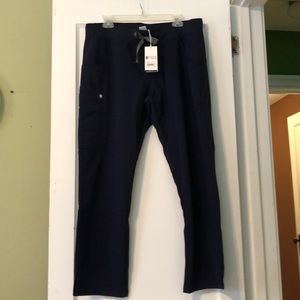 Figs navy scrub cargo pants, navy, large petite, NWT